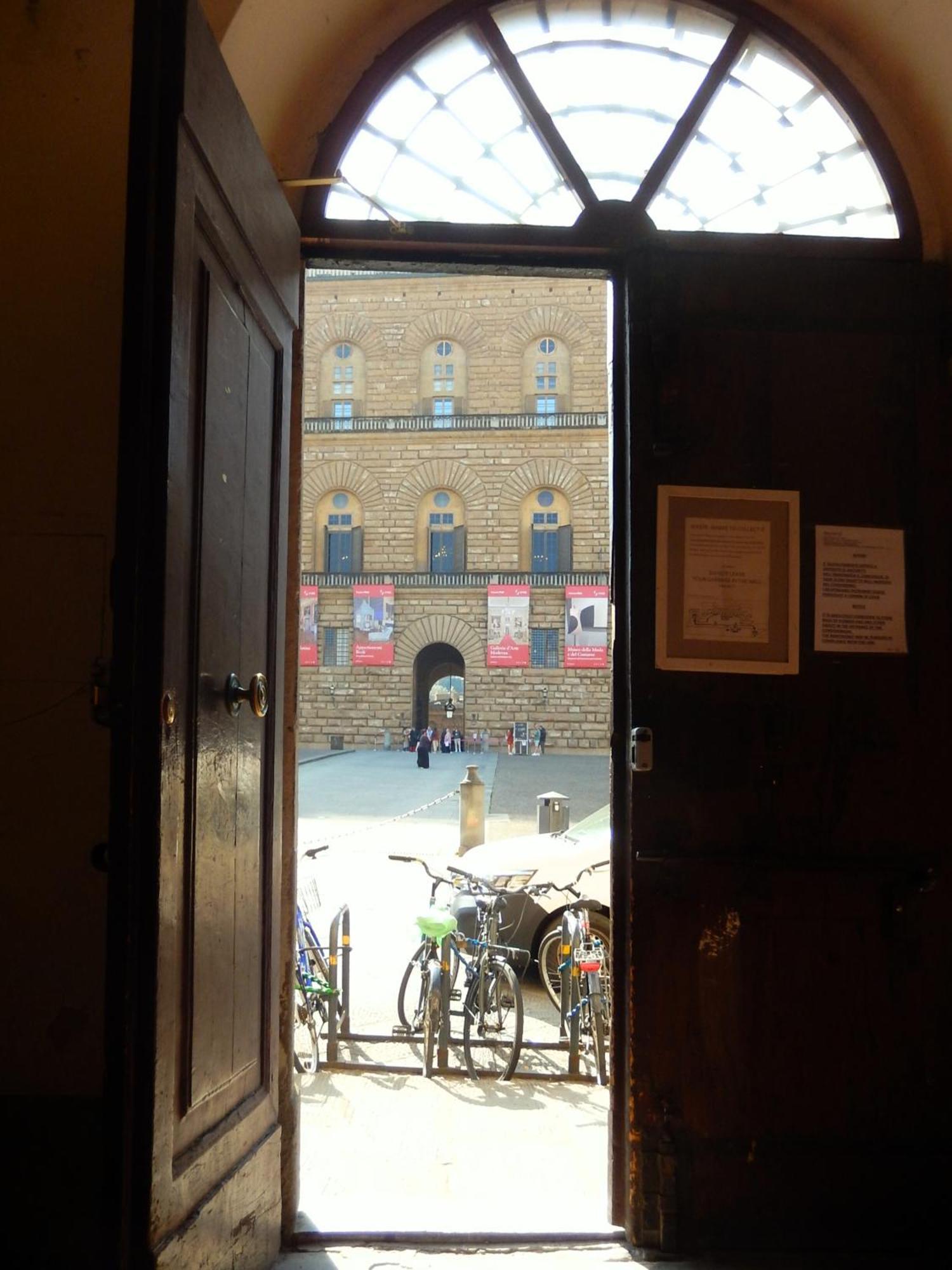 Great Location Just Infront Of Pitti Palace Florence Buitenkant foto